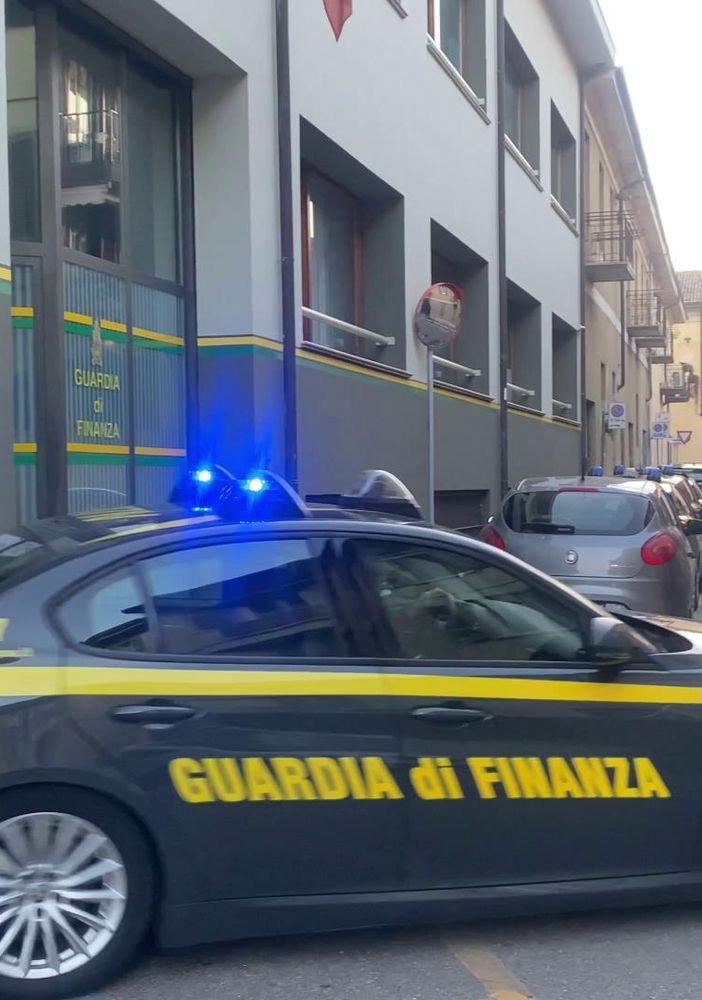 Truffa dei bonus facciate su lavori di ristrutturazione mai eseguiti, la finanza sequestra oltre 2,5 milioni di euro a 6 società