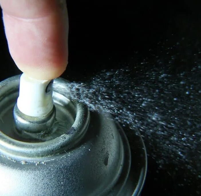 Varese/Milano: bimba ustionata con spray, per il gup &quot;sua madre fu crudele&quot;