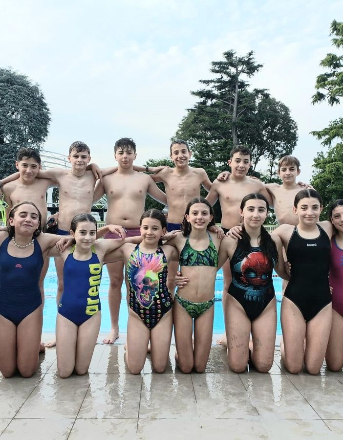 Nella foto: gli Esordienti A dell’H2SPORT