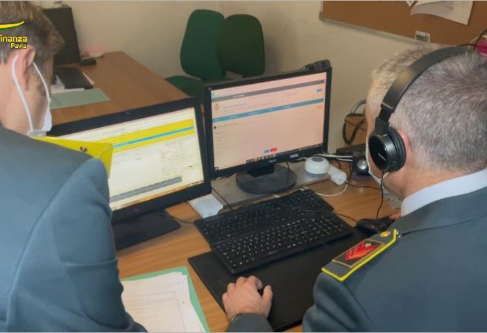 - FOTO e VIDEO - Turbativa d'asta e nomine pilotate, ai domiciliari un sindaco dell'Oltrepò Pavese