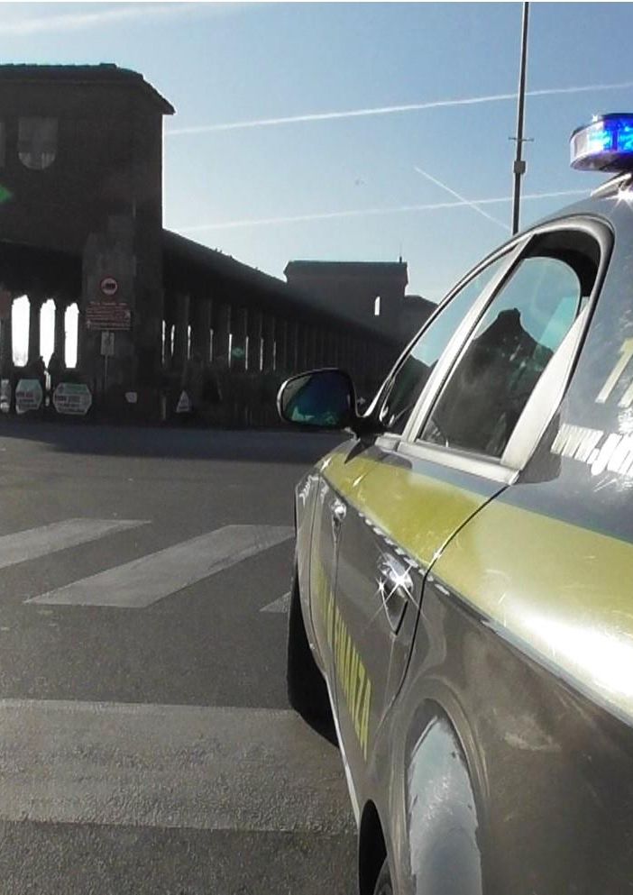 Vigevano: sottrazione fraudolenta al pagamento delle imposte sequestrati immobili per 5,9 milioni a un imprenditore