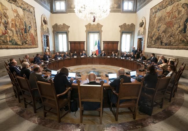 Ufficiale, stop all'obbligo del vaccino anti-Covid per i sanitari