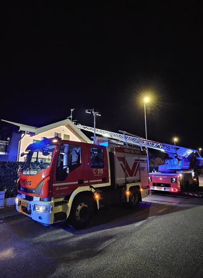 Oltrepò: incendio in un camino, intervengono i Vigili del fuoco