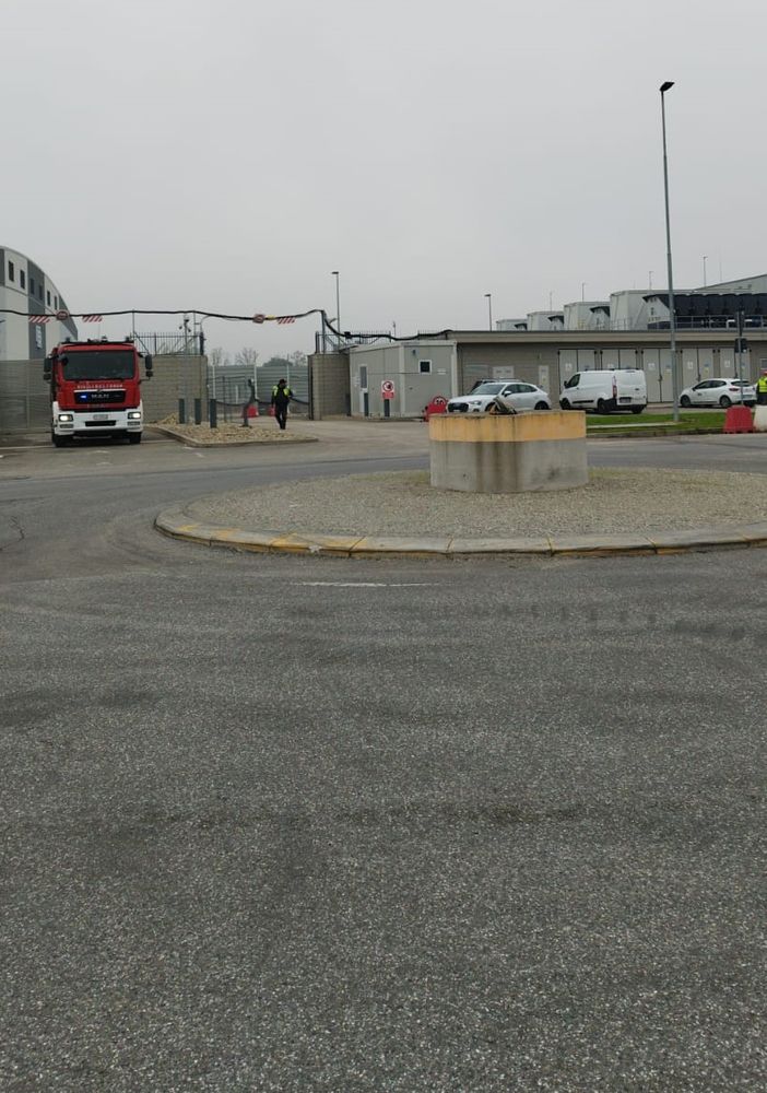 Siziano, incidente sul lavoro: operaio 52enne colpito da una scarica elettrica alla testa