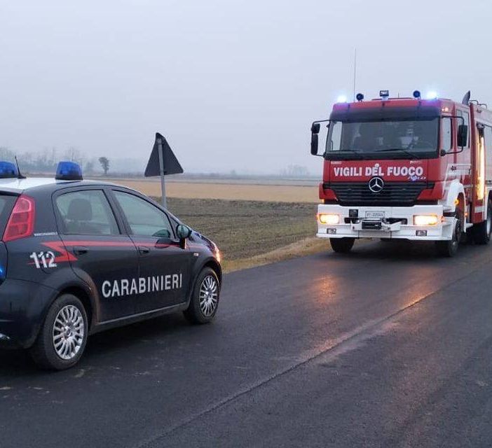 Castelnovetto: esce di strada con l'auto sulla provinciale 596, ferita una signora 77enne