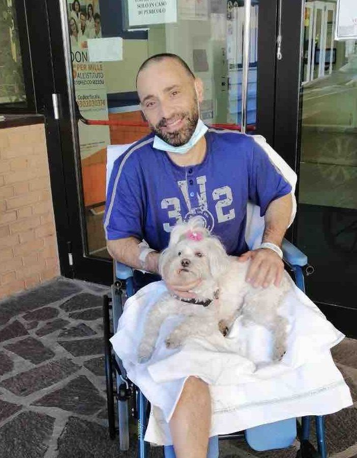 Una protesi elettronica per Salvatore: raccolta fondi per il 44enne che vive nel pavese e sogna di camminare
