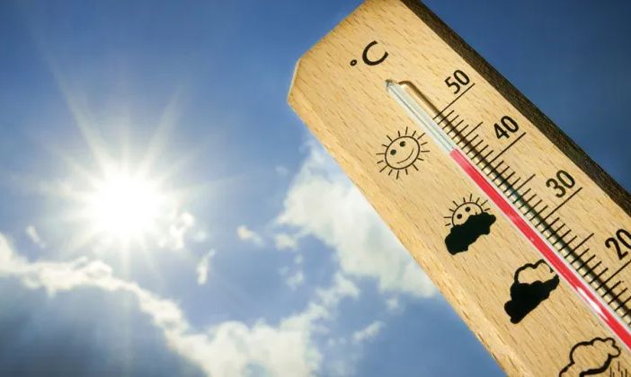 Ondata di caldo, da inizio ottobre in Lombardia temperature record. Oltre 32 gradi registrati a Castello d'Agogna
