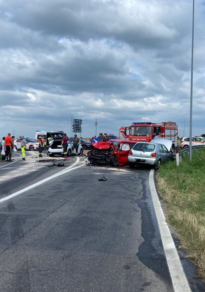 Mortara: tragico incidente sulla provinciale 494, muore uomo 70enne, ferita donna 40enne