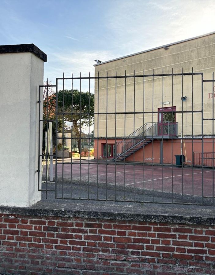 Mede: si infortuna a una mano mentre usa il cippatore, 36enne trasportato al San Matteo