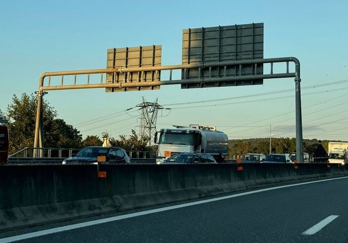 Le code tra Besnate e Castelletto Ticino sulla Diramazione A8-A26