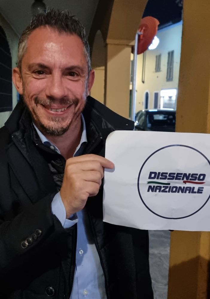 Nasce il movimento “Dissenso Nazionale”: Arusa segretario