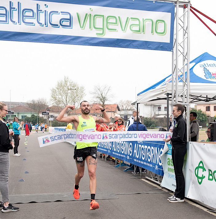 (FOTO) Vigevano: Andrea Soffientini e Antonella Cantoni dominano la 17° edizione della Scarpadoro Half Marathon dei record