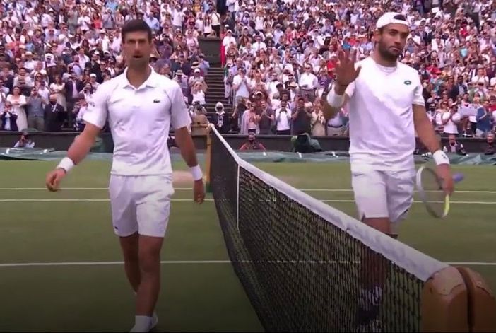 Si ferma in finale la corsa di Berrettini, ma l'erba di Wimbledon è ugualmente un po' azzurra