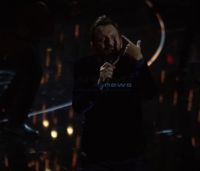 Festival 2022, la prima volta a Sanremo di Cesare Cremonini è un'altalena di emozioni: &quot;Momento magico&quot;