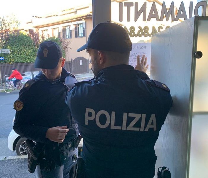 Novara: chiuso dalla questura per tre giorni un compro oro