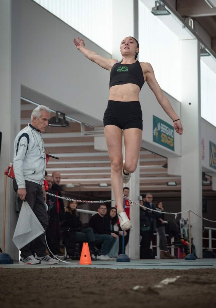 Atletica Vigevano ottiene subito l’ammissione alla finale nazionale dei campionati italiani di società. Carolina Gelmotto si qualifica per i campionati europei under 18.