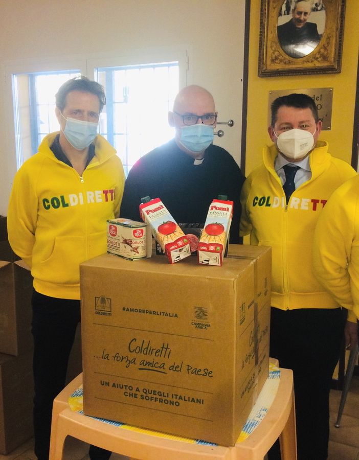 Coldiretti, prodotti alimentari 100% italiani  in dono alle famiglie in difficoltà