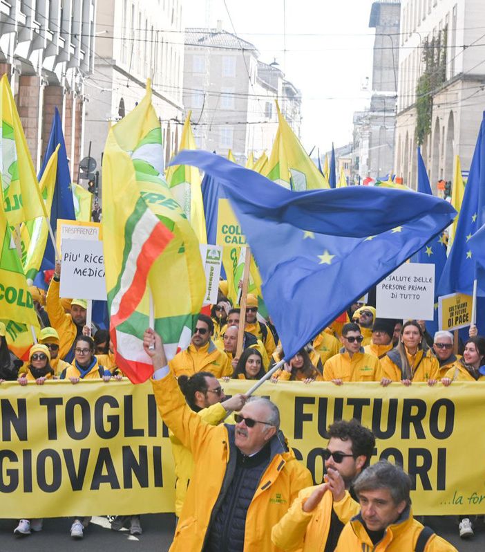 Ue: Coldiretti, 20mila agricoltori in piazza  per difendere la salute di tutti
