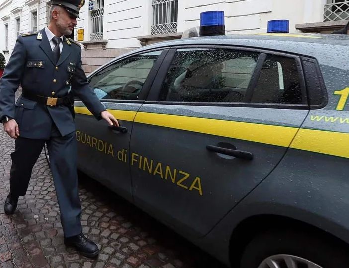 A Vigevano la GDF sequestra oltre 2.000 tonnellate di rifiuti pericolosi, denunciate 13 persone