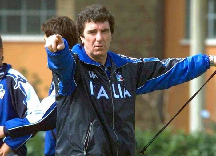 Oggi è il compleanno di un &quot;mito&quot;: tanti auguri a Dino Zoff per i suoi 80 anni