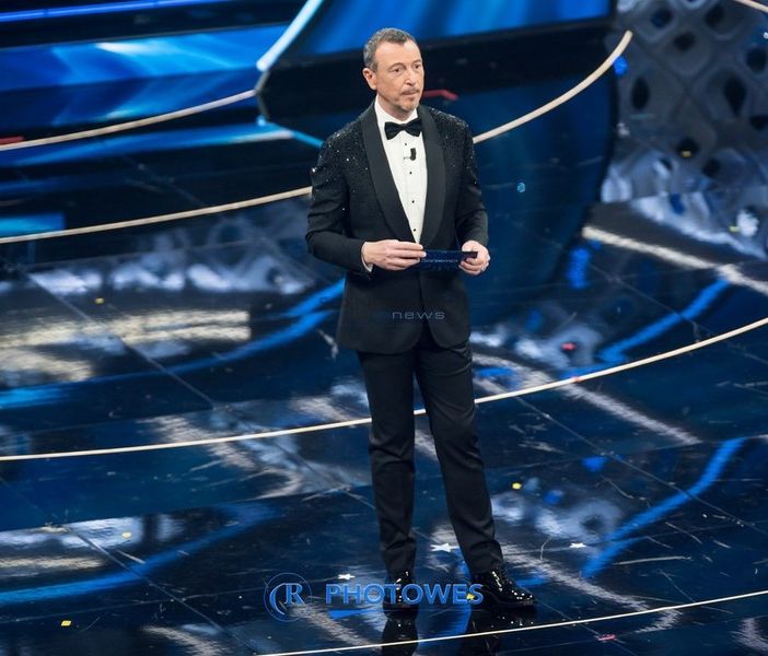 Festival di Sanremo: Amadeus non lascia e raddoppia, sue anche le prossime due edizioni
