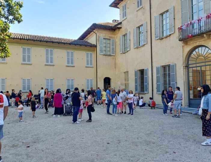 Trecate: successo per la prima edizione della festa dei bambini in Villa Cicogna