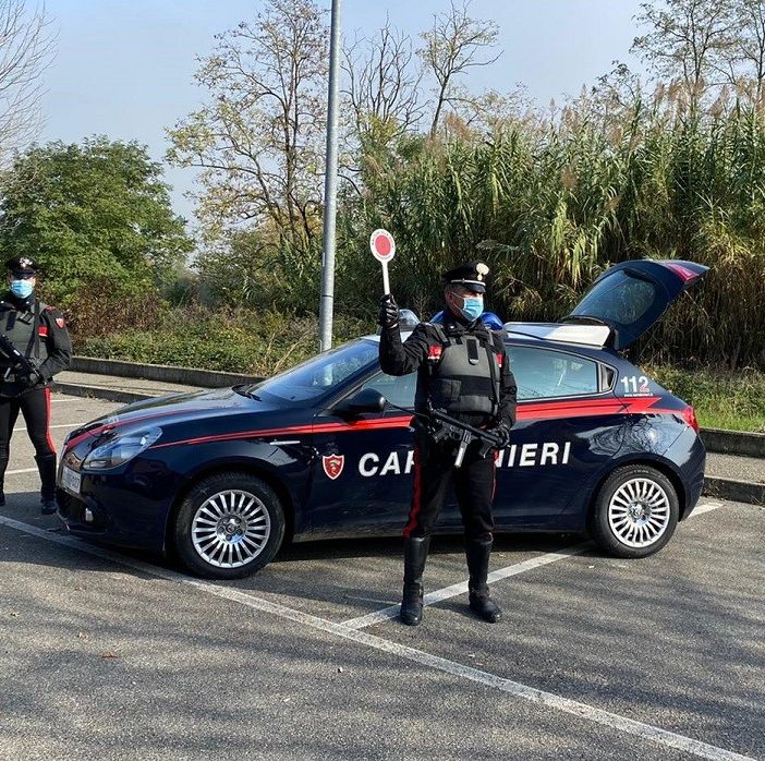 Oltrepò, controllati 87 esercizi commerciali e sanzionate 26 persone per violazioni delle norme anti-Covid