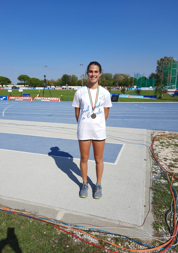 Atletica Vigevano: Francesca Bertolotti bronzo ai campionati italiani cadette nel salto in lungo, con la super misura di 5,71