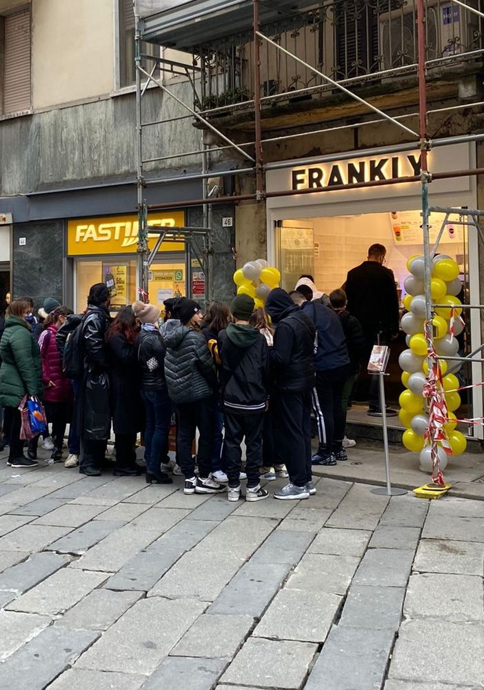 Il tè con le bolle arriva a Pavia, Frankly continua a crescere e sceglie la città lombarda per aprire il suo ottavo punto vendita