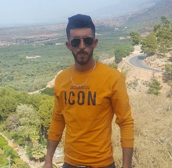 Hamid Obid in una foto dalla sua pagina Facebook