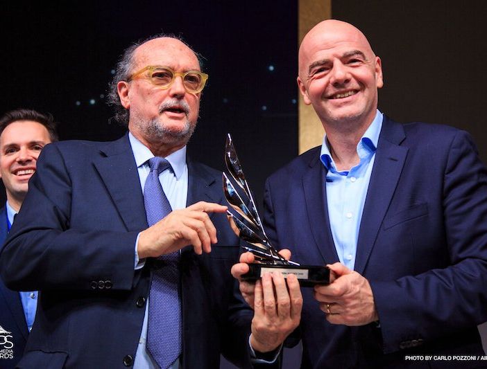 Gianni Merlo assieme al Presidente della FIFA Gianni Infantino