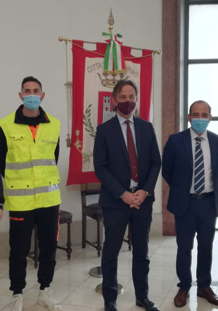 Vigevano: presentati quattro nuovi agenti della Polizia locale