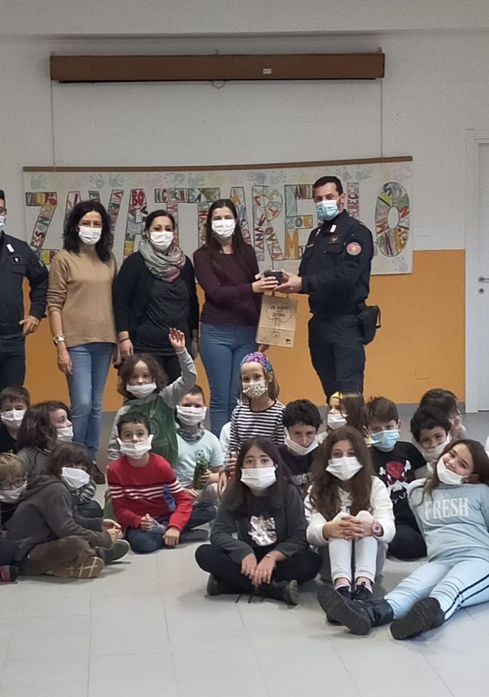 Giornata dell'Albero, dai Carabinieri Forestali piante di acero per gli istituti scolastici provinciali