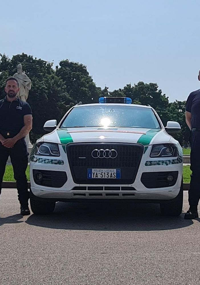 Da Robecco al Niguarda all’ospedale di Padova con i reni da trapiantare: l’auto per il trasporto organi della Polizia locale salva la seconda vita