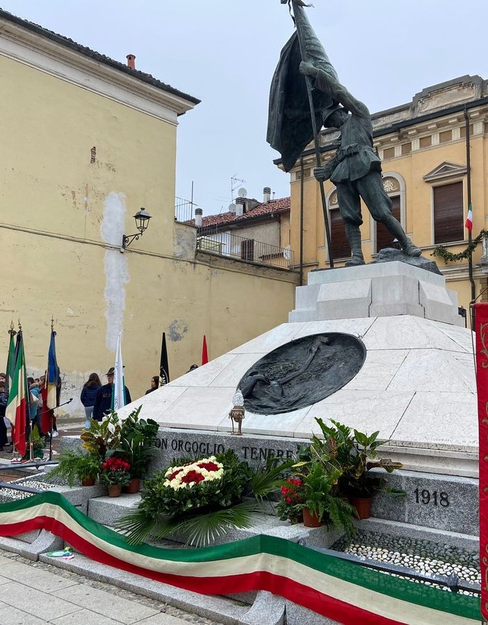 Mede: commemorato il Centenario del monumento ai Caduti