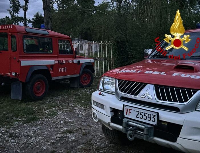 Bernate, si perde in monopattino tra i sentieri del Parco del Ticino: ritrovato dai Vigili del Fuoco