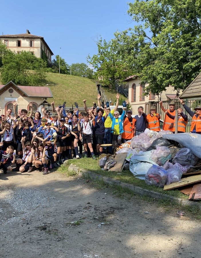 Vigevano: oltre 130 persone per la Giornata del Verde Pulito, con tanti bambini e ragazzi
