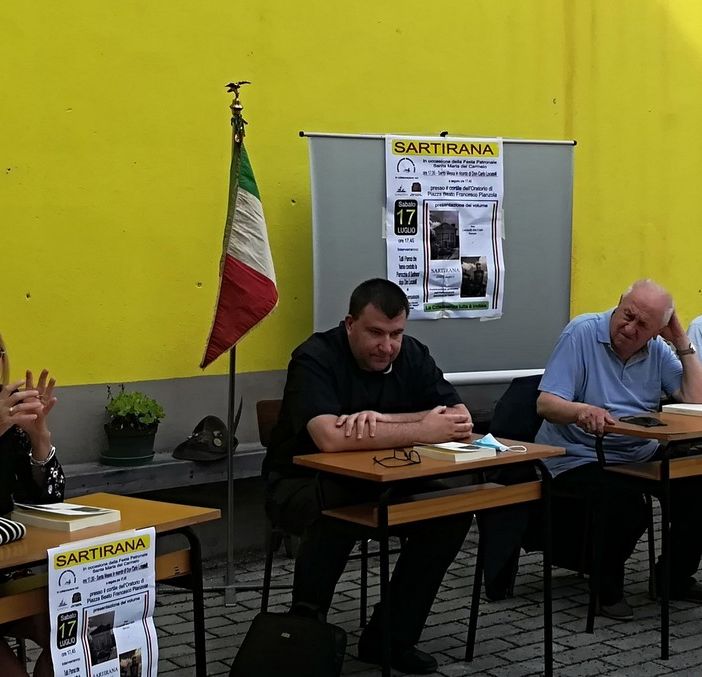 - (FOTONOTIZIA) - presentazione del libro &quot;Sartirana cenni storici&quot;