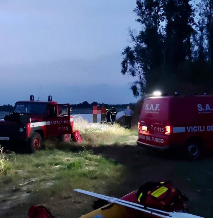 Bastida Pancarana: i Vigili del fuoco recuperano un cadavere sulle sponde del Po