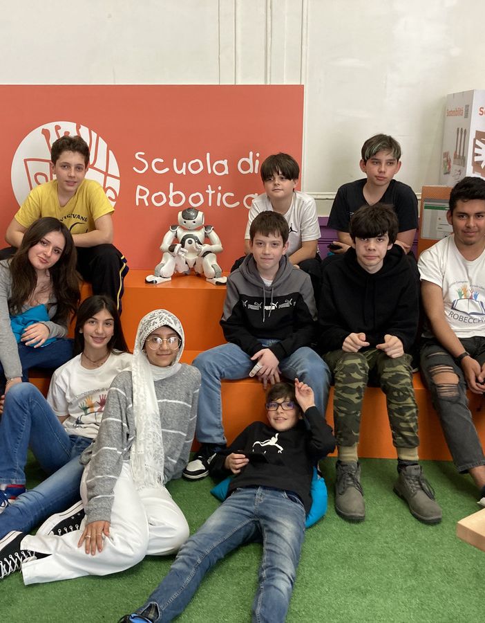 Vigevano: sul palco con il robot a recitare &quot;Il piccolo principe&quot;