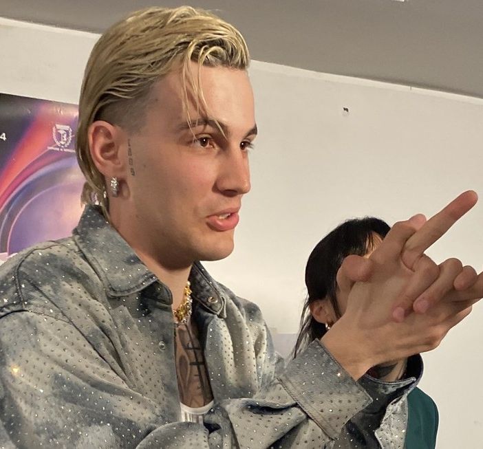 Il Tre e la bellezza di essere 'Fragili' a Sanremo 2024: &quot;Trovate la vostra passione e inseguitela&quot;