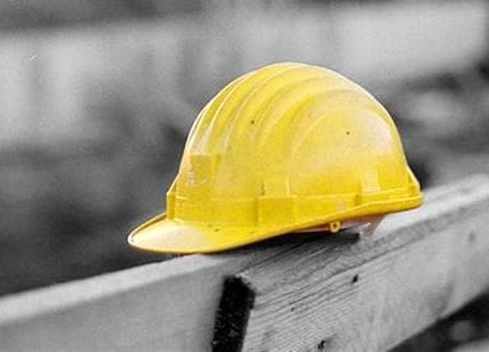 Non statistiche ma un bollettino di guerra: 112 morti sul lavoro in Lombardia nel 2023. La Uil: «Non si parli di fatalità»