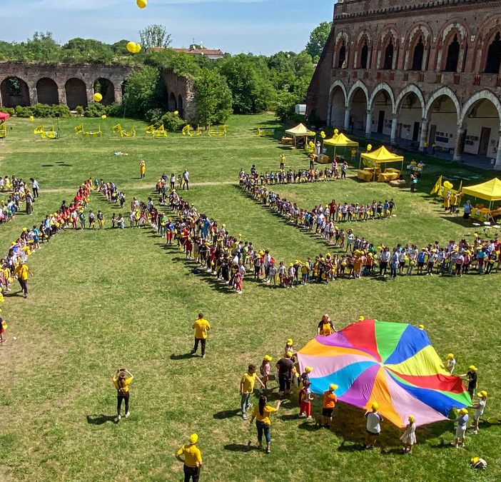 Ucraina, oltre 500 bambini delle scuole di Pavia alla festa di Coldiretti al Castello Visconteo