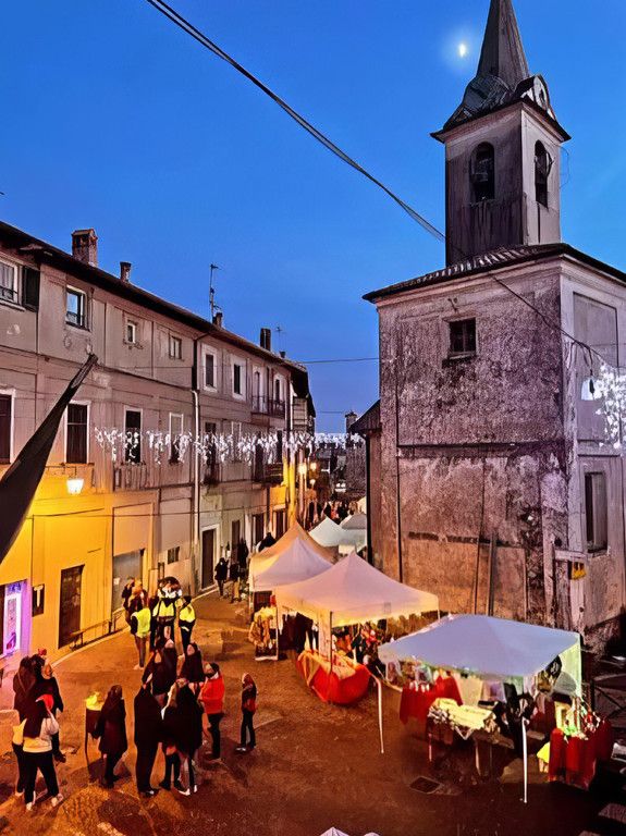Riapre il laboratorio di Babbo Natale a Briga Novarese