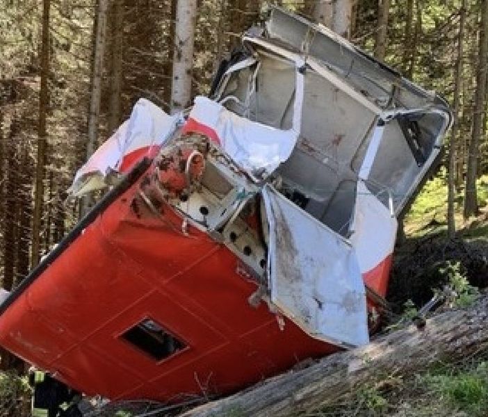 Tragedia del Mottarone. Il legale della Leitner: «Freni di emergenza mai scattati dal 2003»