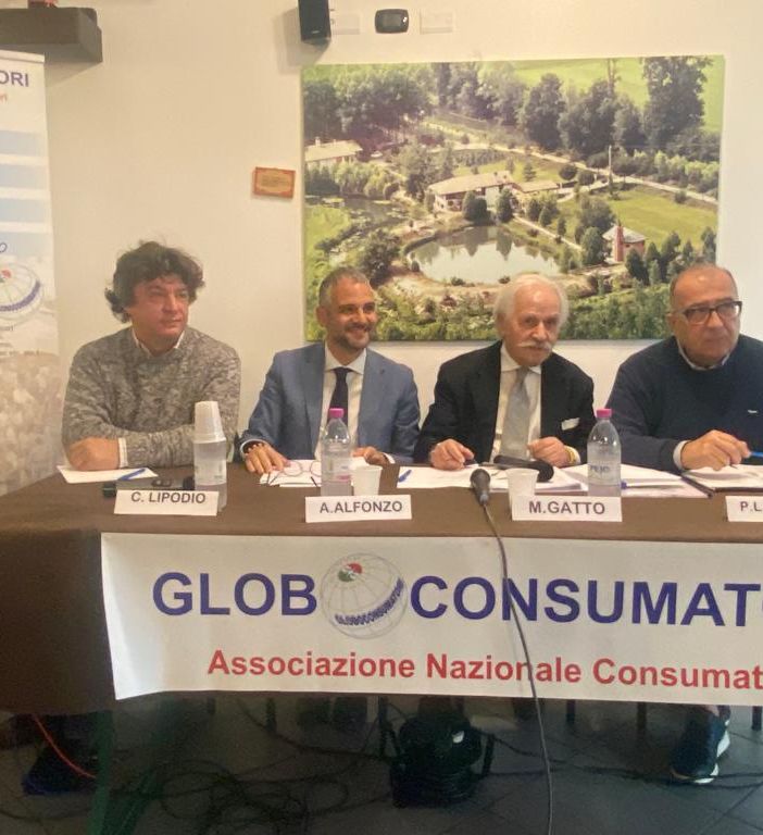 Gambolò, autovelox: 26mila verbali confermati in un mese. Il convegno di Globoconsumatori con oltre 200 persone