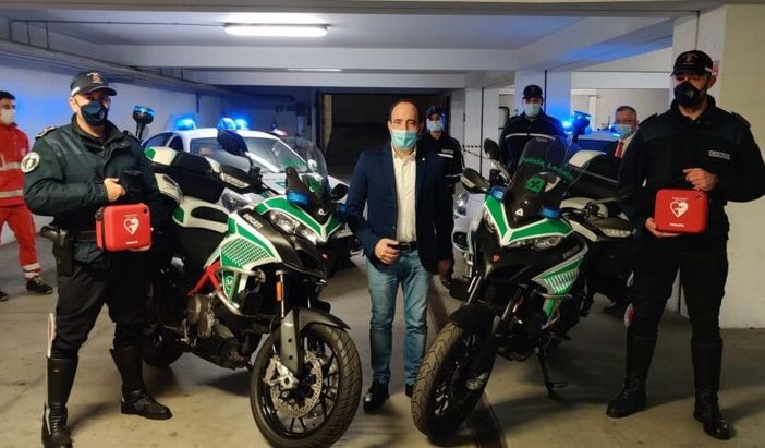 Vigevano: a fine marzo il via al corso per l'utilizzo dei defibrallitori in città destinato alla Polizia locale