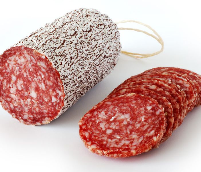 Presenza di salmonella, richiamato salametto tipo Milano. Coinvolti i supermercati Lidl