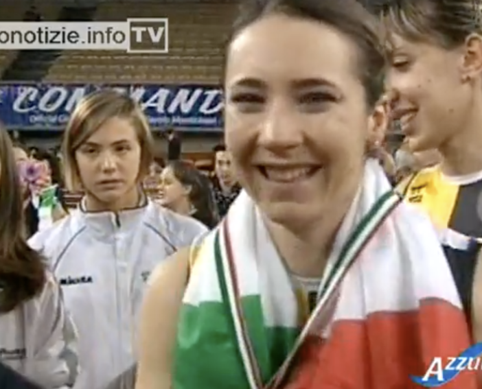 Giulia Albini in un fotogramma di Vco Azzurra Tv di 11 anni fa