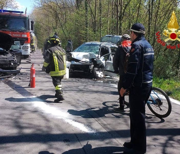 La foto del tragico schianto avvenuto a Somma Lombardo